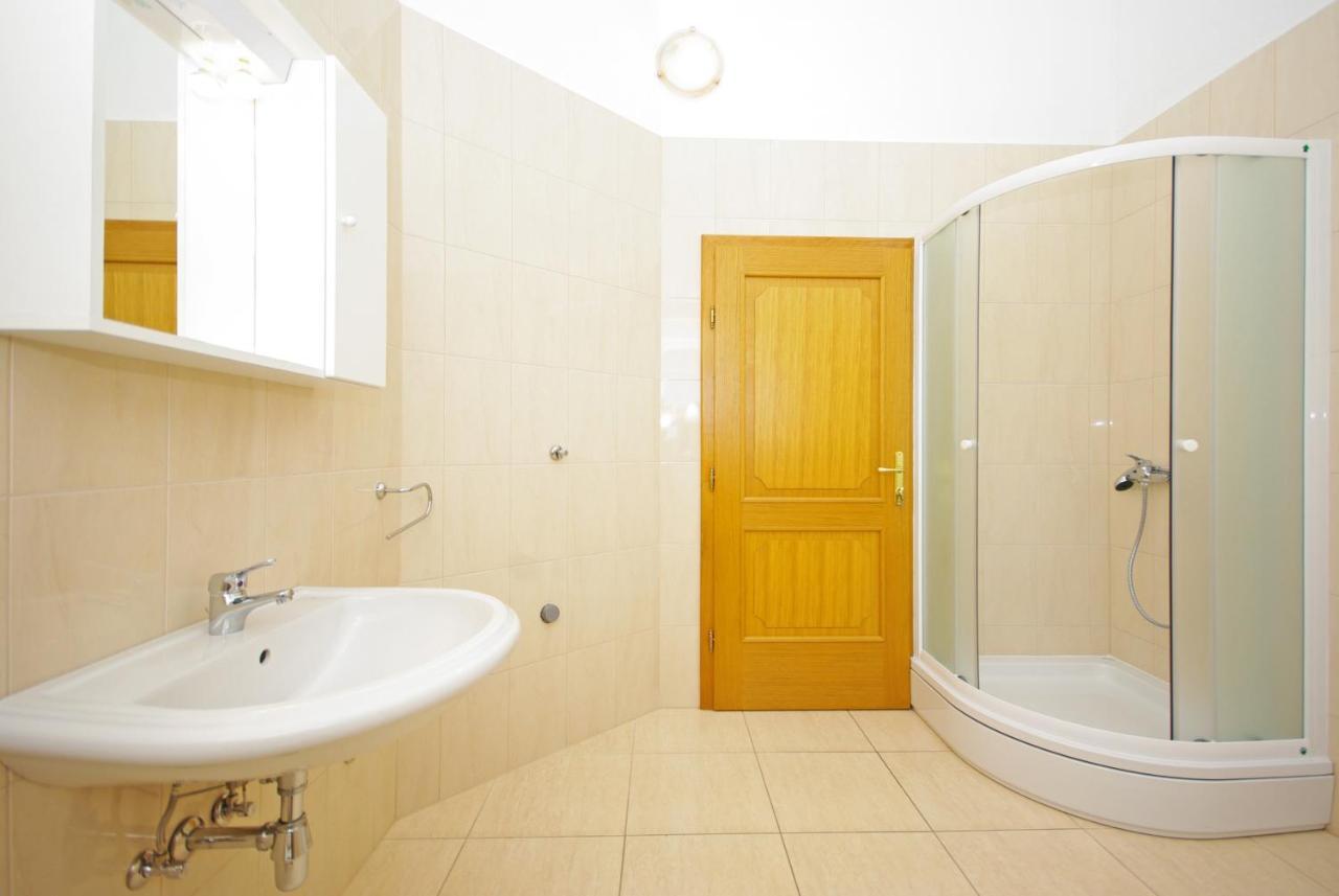 Apartament With A Parking Space Krvavica, Makarska - 18911 *